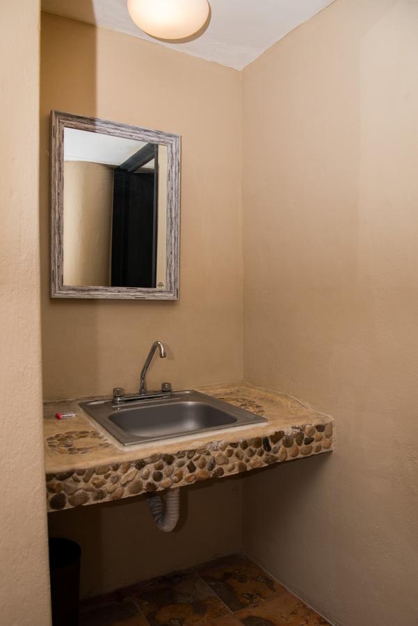 Deja Hostel Playa del Carmen Room photo